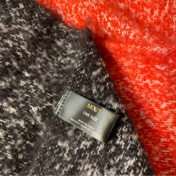 Mixit Multi-color Pastel Blanket Scarf - Picture 8 of 9